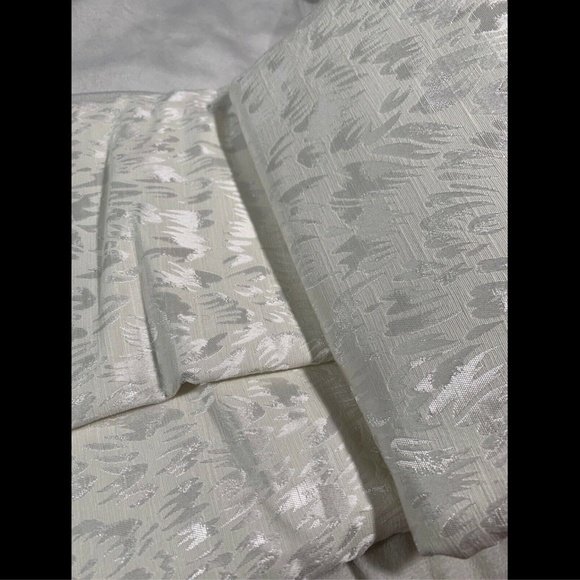NIB $370 [ Full‎ / Queen ] Duvet Cover for Hotel Collection Plume - Picture 5 of 9